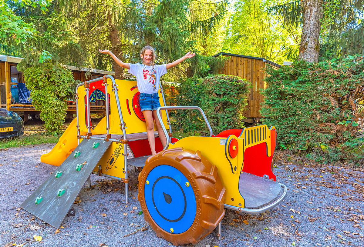 slider-09_lac-de-panthier-jeux-enfants-85061599_0.jpg